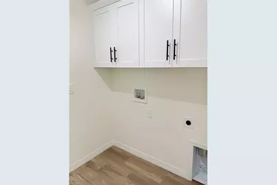 8157 Albatross Rd, Fort Myers, FL 33967 - Photo 6