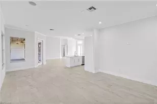 11105 Sea Tropic Ln, Fort Myers, FL 33908 - Photo 20
