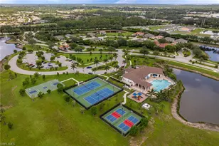 3432 Murcia Ct, Fort Myers, FL 33905 - Photo 4