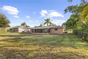 4156 Country Club Blvd, Cape Coral, FL 33904 - Photo 22