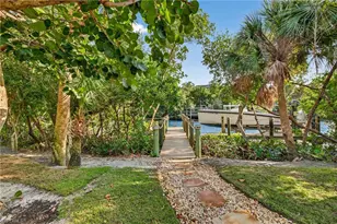 699 Anchor Dr, Sanibel, FL 33957 - Photo 40