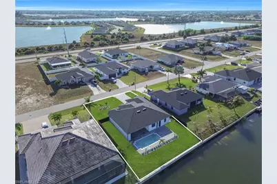 921 NW 8th Ter, Cape Coral, FL 33993 - Photo 50