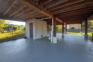 8350 Wren Rd, Fort Myers, FL 33967 - Photo 26