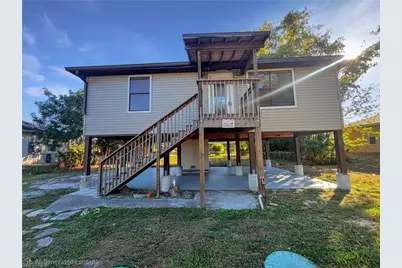 8350 Wren Rd, Fort Myers, FL 33967 - Photo 4