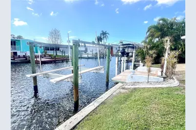 11331 Azalea Ln, Fort Myers Beach, FL 33931 - Photo 36