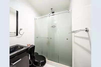 9365 SW 44th St, Miami, FL 33165 - Photo 14