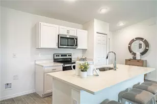 2906 51st St SW, Lehigh Acres, FL 33976 - Photo 2