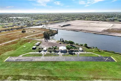 1915 NW 26th St, Cape Coral, FL 33993 - Photo 6