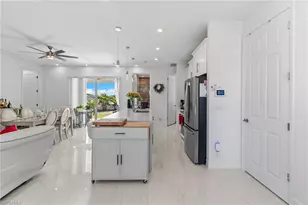 2617 42nd St SW, Lehigh Acres, FL 33976 - Photo 6