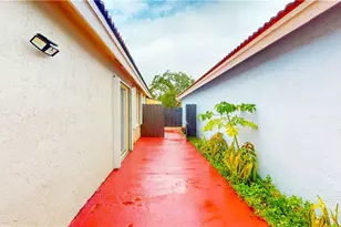 14288 SW 177th St, Miami, FL 33177 - Photo 32