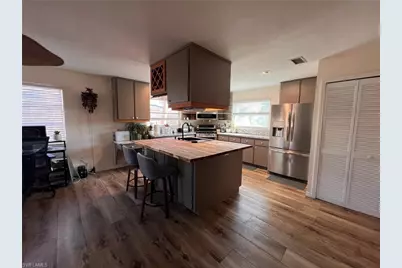 9225 Dimmick Dr, Sanibel, FL 33957 - Photo 16