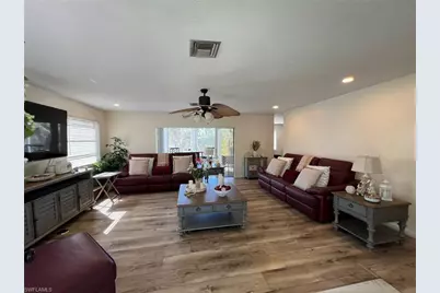 9225 Dimmick Dr, Sanibel, FL 33957 - Photo 6
