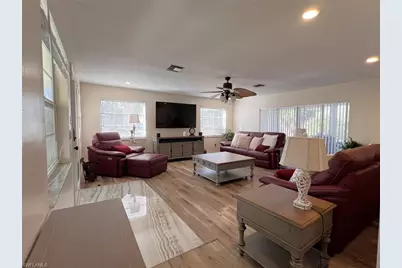 9225 Dimmick Dr, Sanibel, FL 33957 - Photo 12