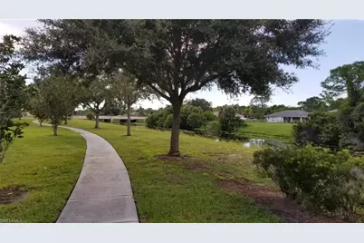 1131209841 & 1131209842 Devonshire Cir, North Port, FL 34288 - Photo 8