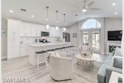 240 Nature View Ct, Fort Myers Beach, FL 33931 - Photo 2