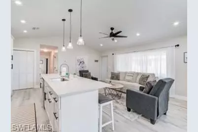 240 Nature View Ct, Fort Myers Beach, FL 33931 - Photo 4