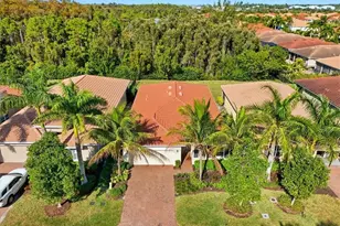 3204 Royal Gardens Ave, Fort Myers, FL 33916 - Photo 2