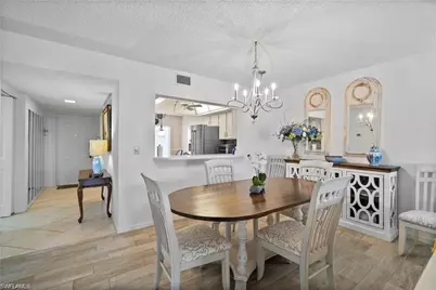 7430 Lake Breeze Dr #402, Fort Myers, FL 33907 - Photo 8