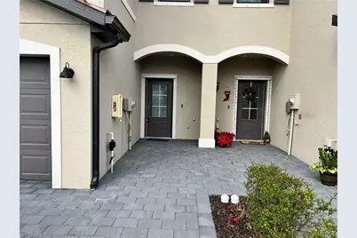 14160 Pine Lodge Ln #22, Fort Myers, FL 33913 - Photo 2