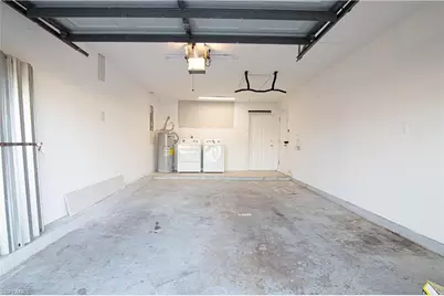 2022 NE 10th Pl, Cape Coral, FL 33909 - Photo 26