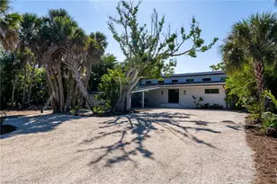 5801 Sanibel Captiva Rd, Sanibel, FL 33957 - Photo 44