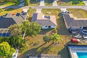 141 SE 27th St, Cape Coral, FL 33904 - Photo 34