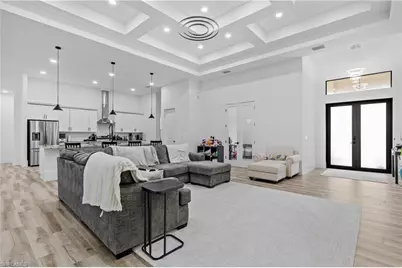 1810 SW 42nd St, Cape Coral, FL 33914 - Photo 4