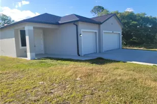 5002 Gramercy Rd, Labelle, FL 33935 - Photo 2