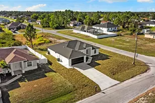 3419 16th St SW, Lehigh Acres, FL 33976 - Photo 32