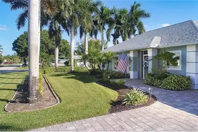 60 4th St, Bonita Springs, FL 34134 - Photo 4