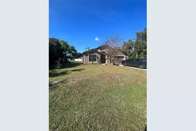 722 Arundel Cir, Fort Myers, FL 33913 - Photo 2