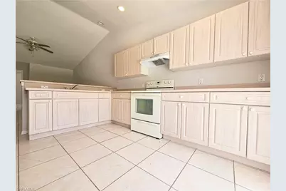 124 Ivan Ave S, Lehigh Acres, FL 33973 - Photo 14