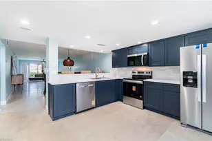 3574 Antarctic Cir, Naples, FL 34112 - Photo 4