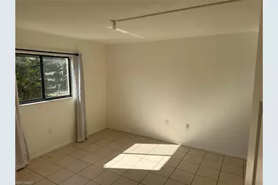 1104 SE 8th St #4, Cape Coral, FL 33990 - Photo 10