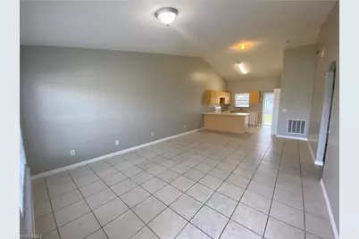 4543 20th St SW, Lehigh Acres, FL 33973 - Photo 6