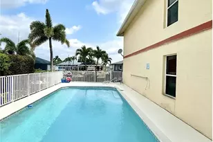 909 SW 47th Terrace, Cape Coral, FL 33914 - Photo 2