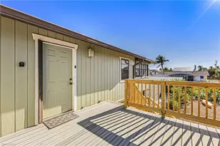 3637 Schooner Ln, Saint James City, FL 33956 - Photo 4