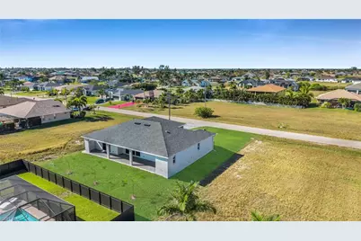 1029 NW 35th Pl, Cape Coral, FL 33993 - Photo 36