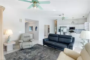 3034 SE 10th Pl, Cape Coral, FL 33904 - Photo 6