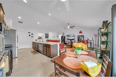 4344 NE 9th Ct, Cape Coral, FL 33909 - Photo 10