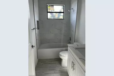 345 Diplomat Pkwy E, Cape Coral, FL 33909 - Photo 8