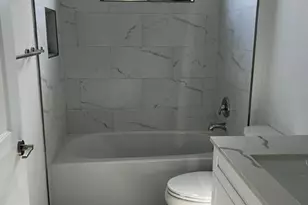 345 Diplomat Pkwy E, Cape Coral, FL 33909 - Photo 8