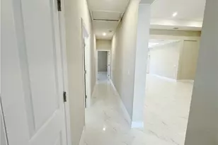 313 Hermosa Ave, Lehigh Acres, FL 33974 - Photo 8