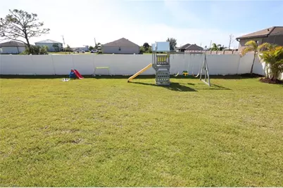 2320 NW 36th Pl, Cape Coral, FL 33993 - Photo 40