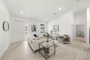 1826 NE 10th Pl, Cape Coral, FL 33909 - Photo 4