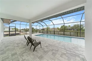 1826 NE 10th Pl, Cape Coral, FL 33909 - Photo 18