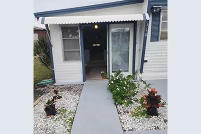 110 Gaslight Ave, North Fort Myers, FL 33917 - Photo 4