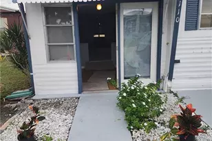 110 Gaslight Ave, North Fort Myers, FL 33917 - Photo 4