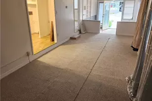 110 Gaslight Ave, North Fort Myers, FL 33917 - Photo 6