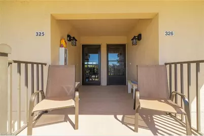 5805 Trailwinds Dr #326, Fort Myers, FL 33907 - Photo 2